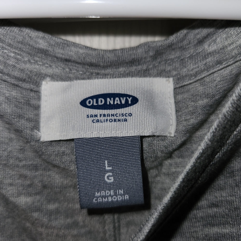 Old Navy muscle tank